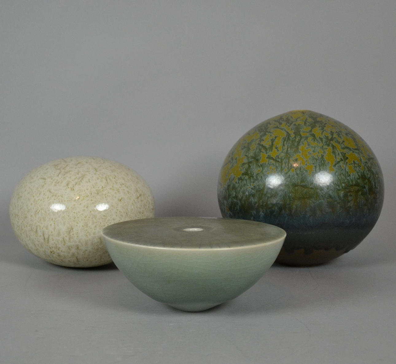 WENDELIN STAHL. bland annat en bunt mycket keramik.