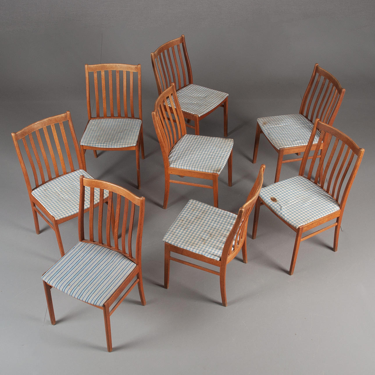 MATSTOLAR, ÅTTA STYCKEN, 60-70-tal.