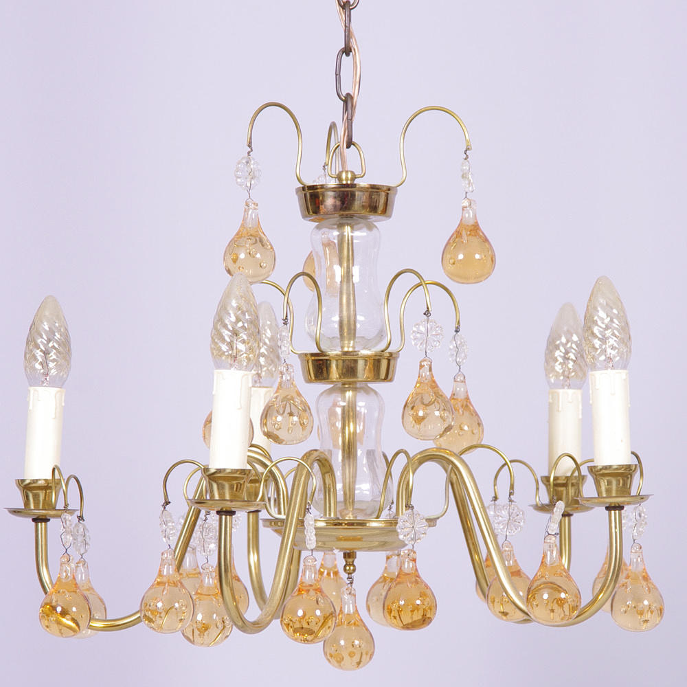 LJUSKRONA, 5-armad, mässing/glas med droppformade prismor.