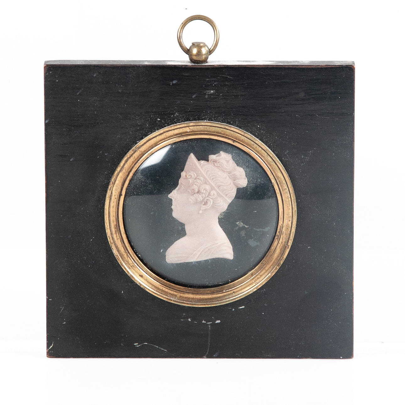 MEDALLÓN DE RETRATO.