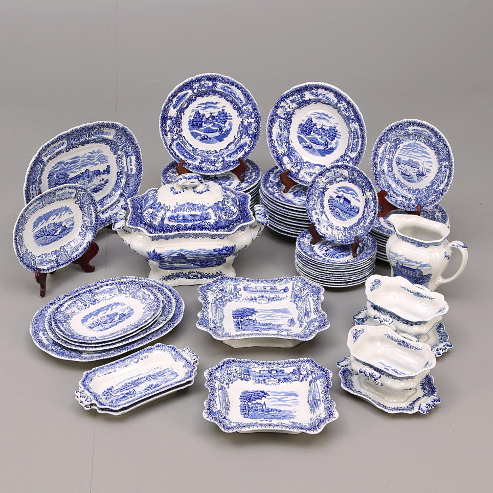 MATSERVIS, 62 delar, Svenska Slott, Rörstrand.