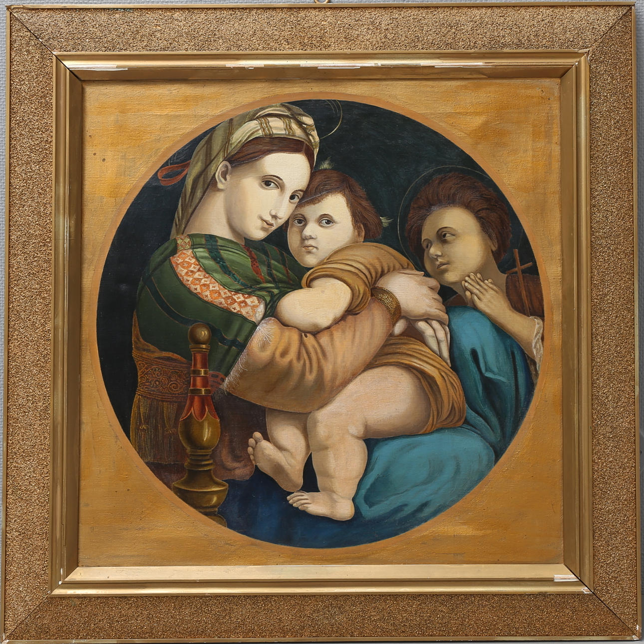 OIDENTIFIERAD KONSTNÄR. Efter Raphaels "Madonna della Sedia". Olja på duk, daterad 1901 a tergo.