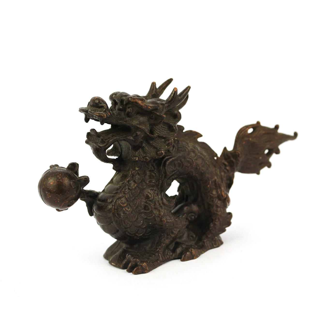 NUORI LOHKÄÄRÖKUVA.