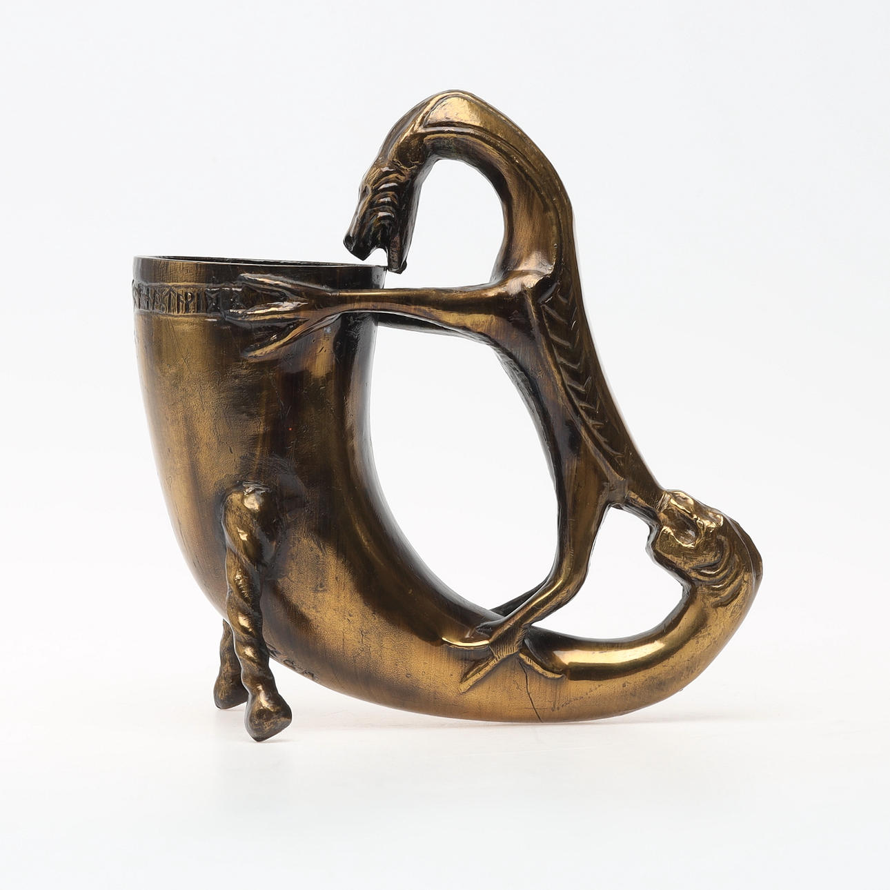JACK ZAN (JOHAN HELMER ZACHRISSON, 1903-1973). Skulptur, dryckeshorn ...