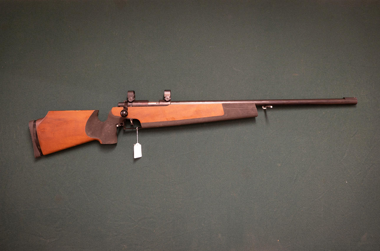 Feinwerkbau mit Kal. 2000. 22LR #5041 SE0238519.