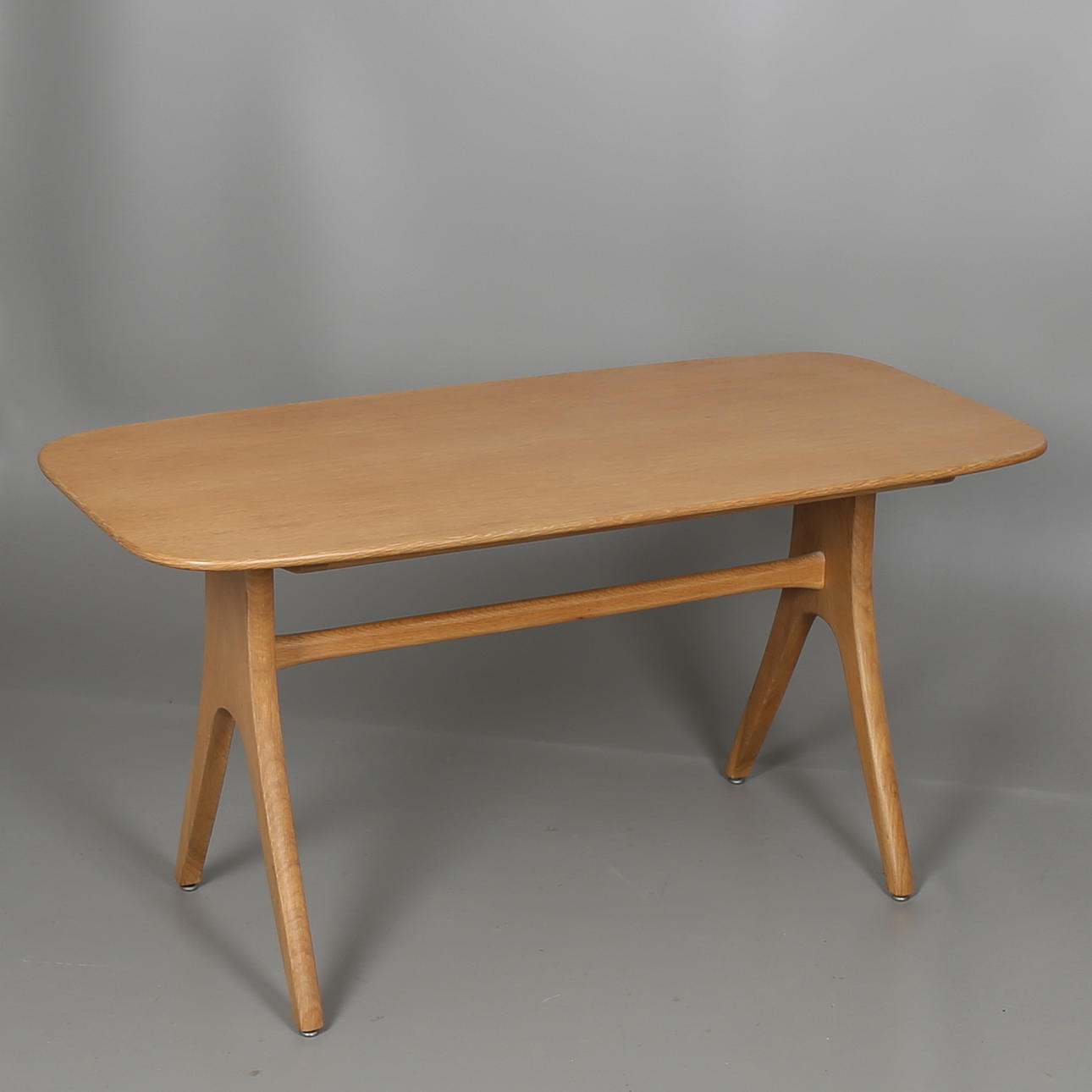 SOFFBORD i björk "Lilla sällskapet", Carl Malmsten, plakettmärkt.