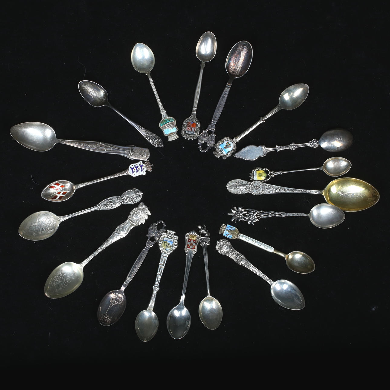 DIVERSE SKEDAR, silver, vikt ca 363 gram.