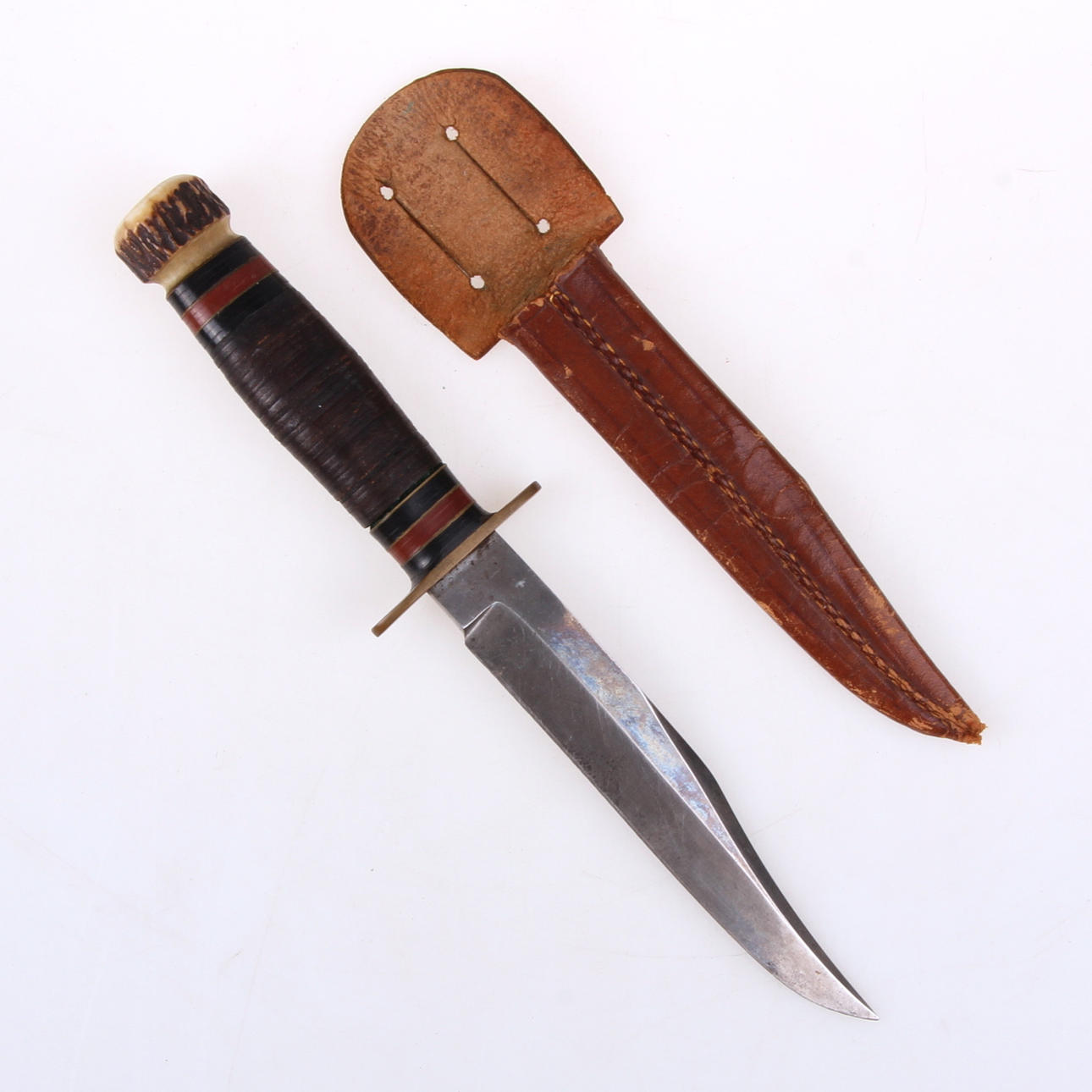 KNIV, E M Dickinson, Sheffield England.