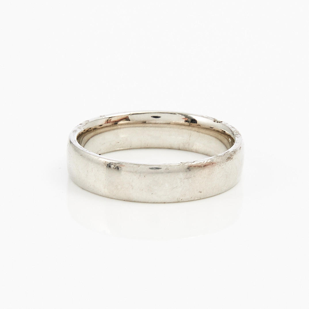 RING, platina/950, slät modell, engelska stämplar.