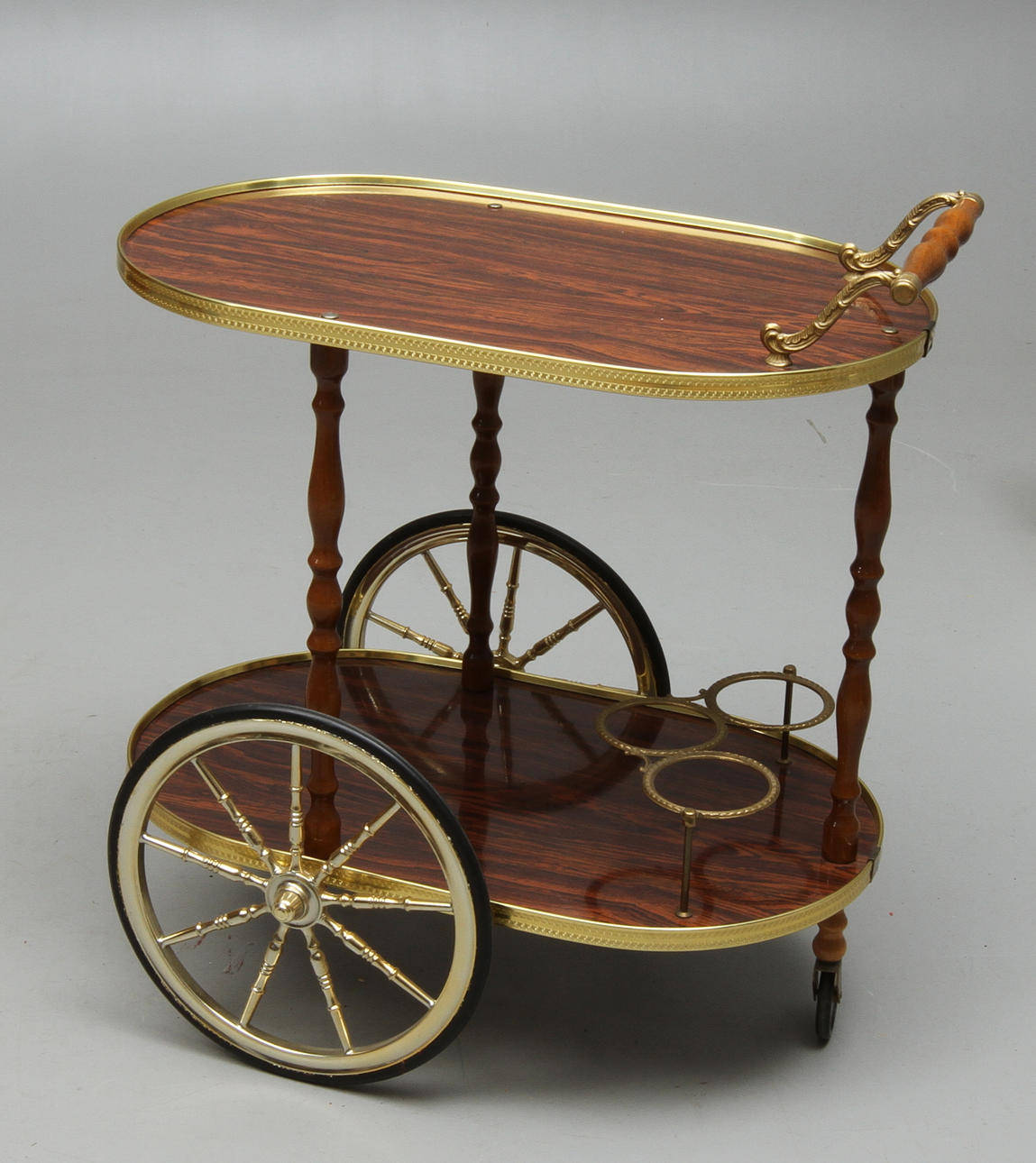 SERVERINGSVAGN, 1900-tal.