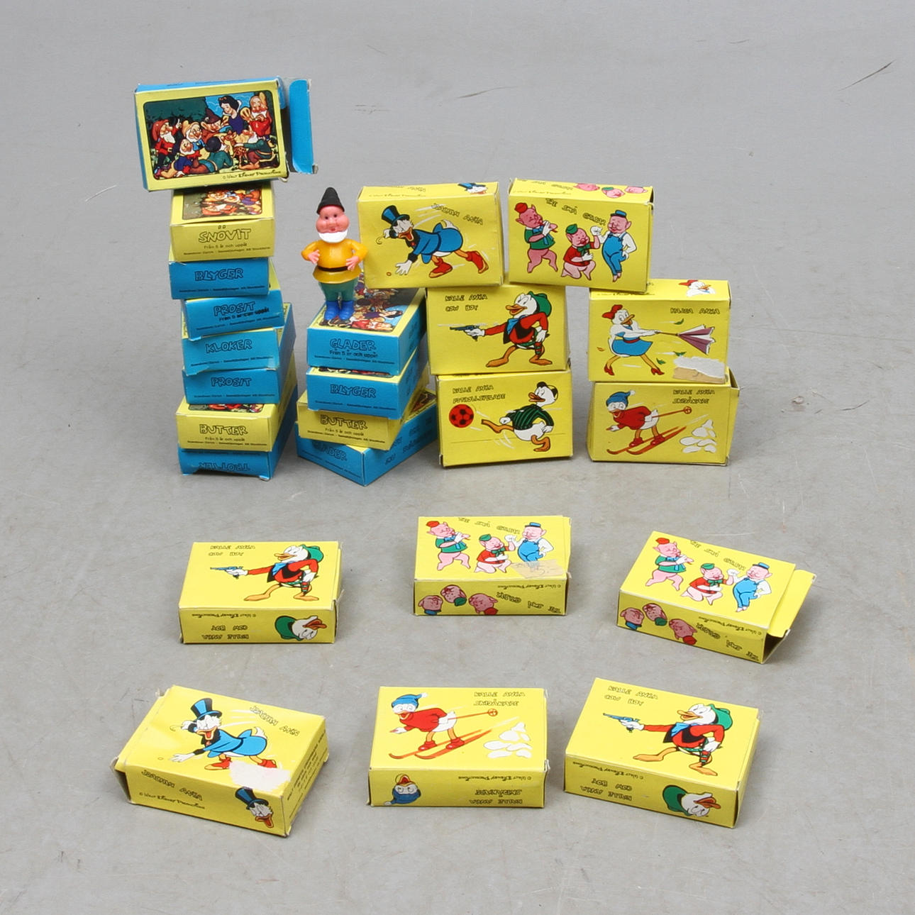 FIGURER, plast, byggsatser, Walt Disney Productions / Scandover Samsäljbolagen AB.