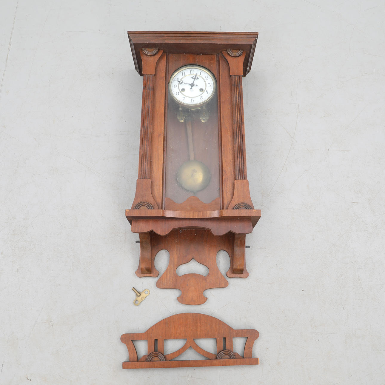 WALL CLOCK, oak, Junghans, first half of the 20th century.