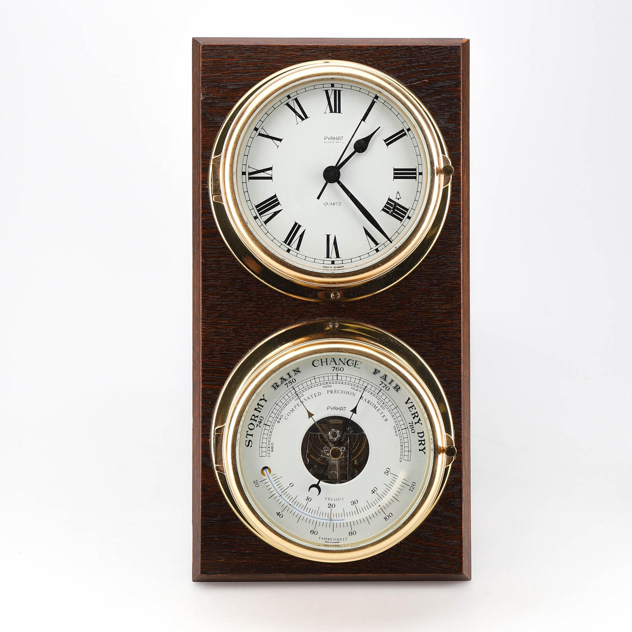 FRYKAT, reloj de barco y barómetro.