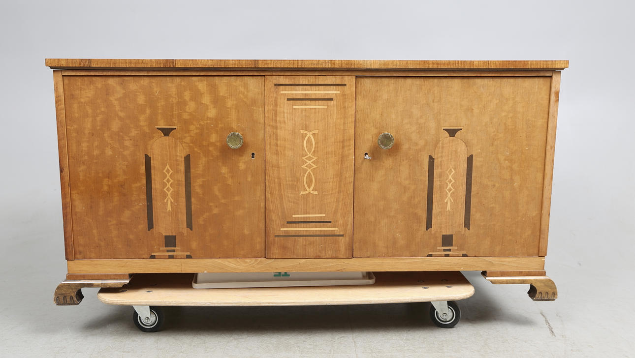 SIDEBOARD med intarsia, 1930/40-tal.