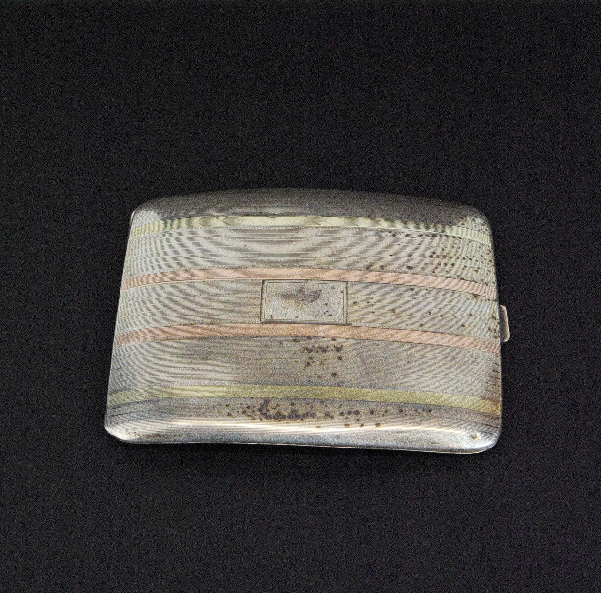 ART DECO SILVER CIGARETTFODRAL.