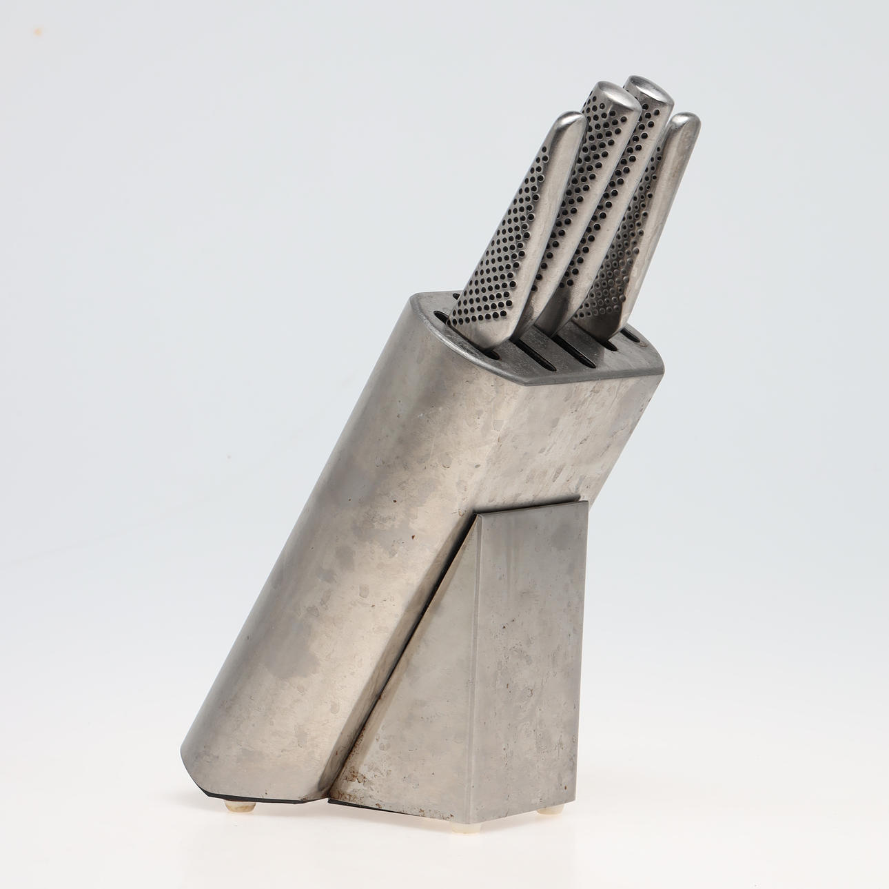 KNIVSTÄLL, med 4 Global knivar.