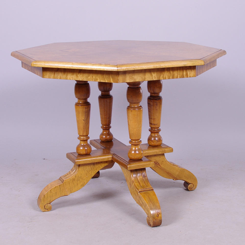 SALONGSBORD, björk, tidigt 1900-tal.