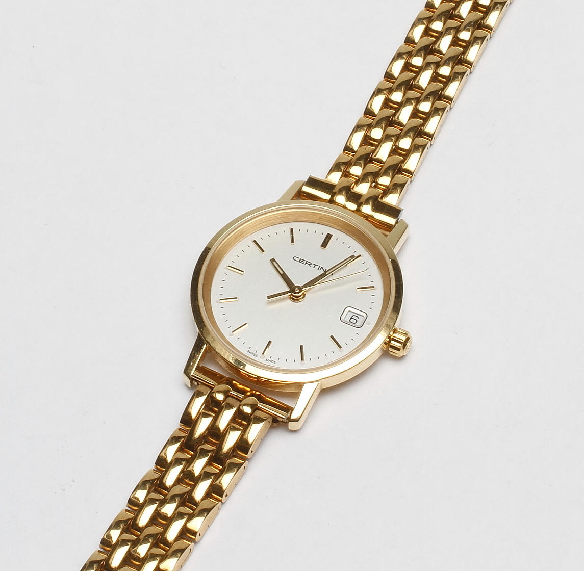 ARMBANDSUR CERTINA, 18k guld.