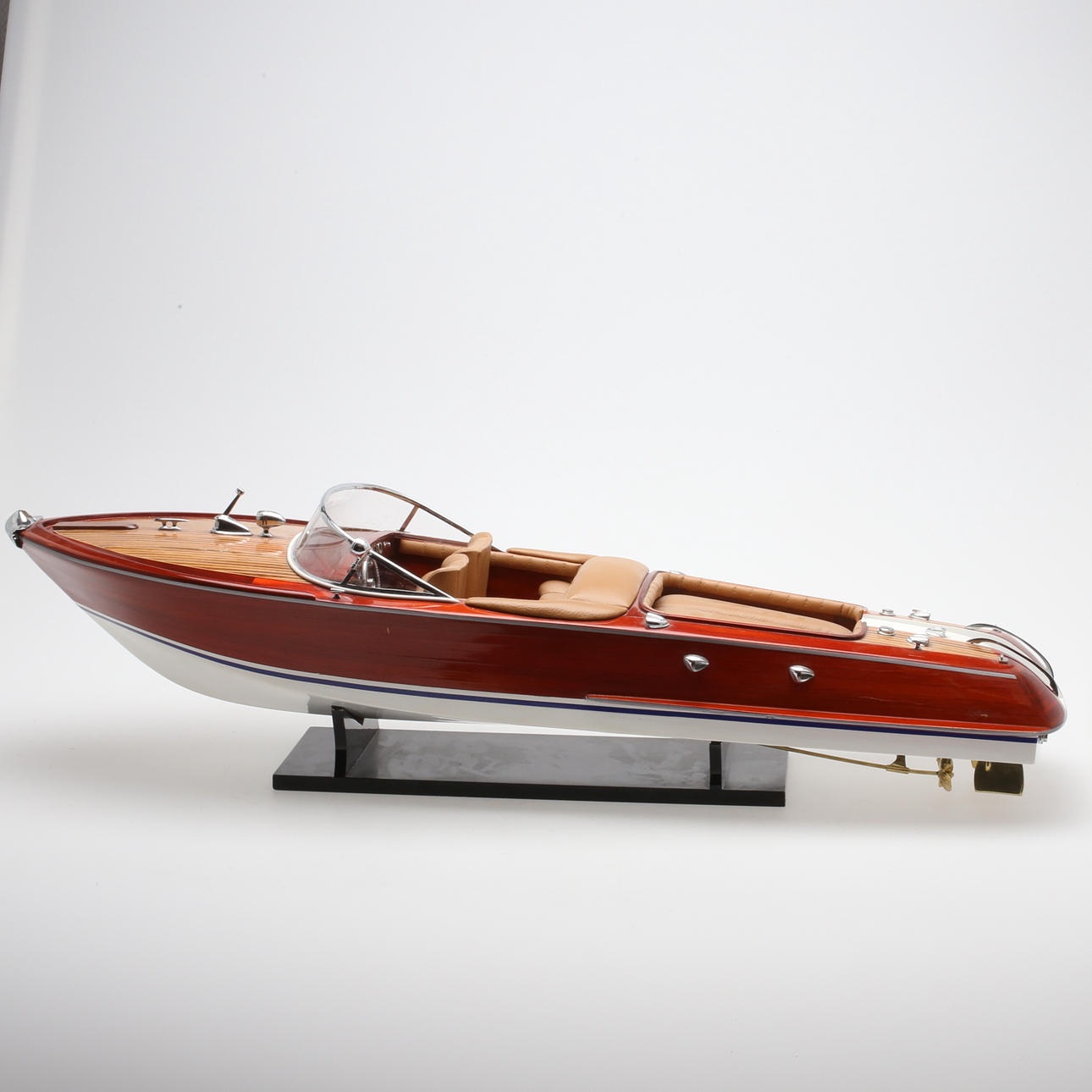 MODELLBÅT, Riva Tritone, 19/2000-tal.