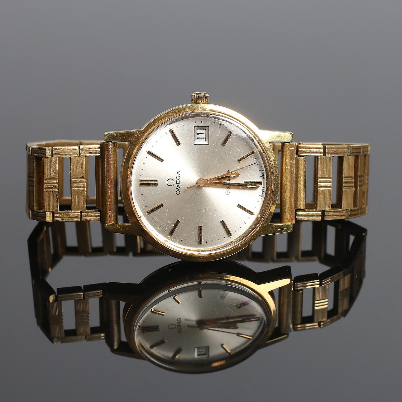 ARMBANDSUR, automatisk, gulddoublé, Omega Genèver, 1970-tal.