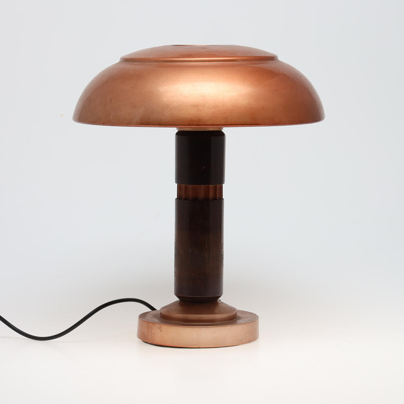 TABLE LAMP, copper, 1920s/30s.