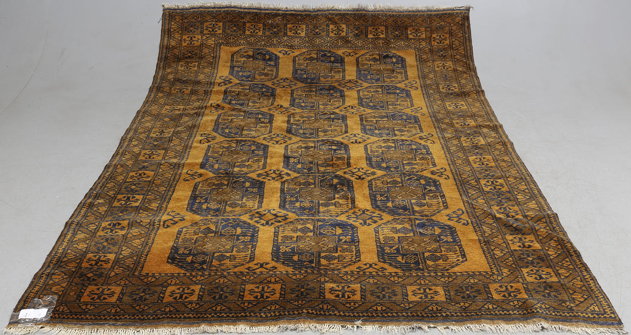 MATTA, Afgahn, ca. 265x207 cm.