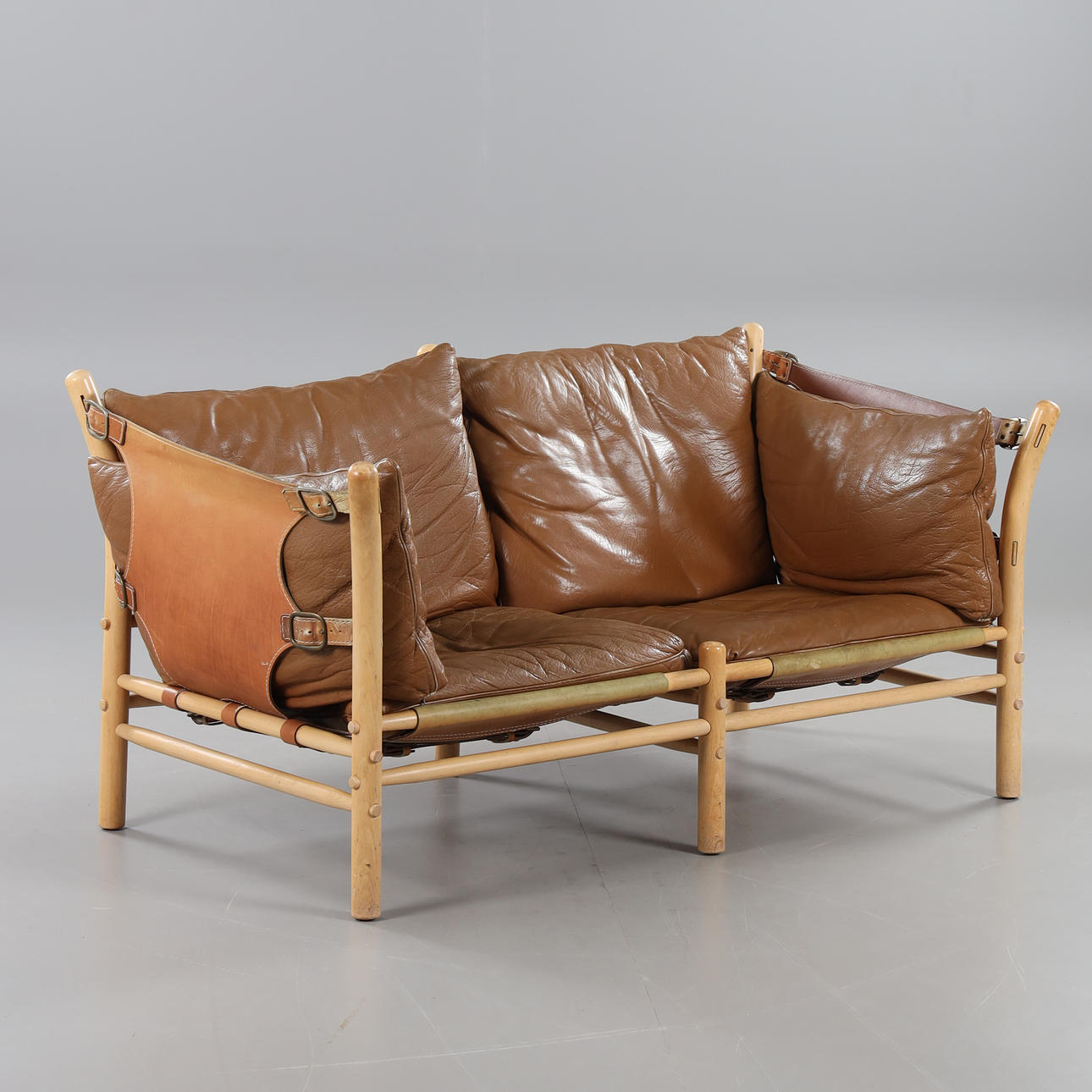 ARNE NORELL. "Ilona", 2-seater sofa.
