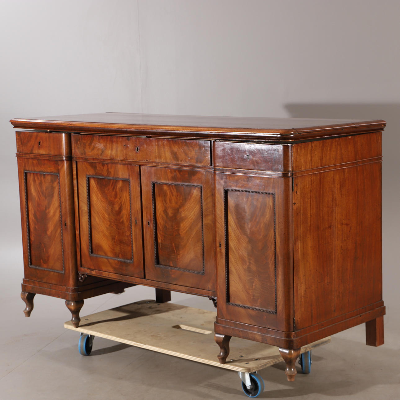 SKÄNK, mahogny, 1800-tal.