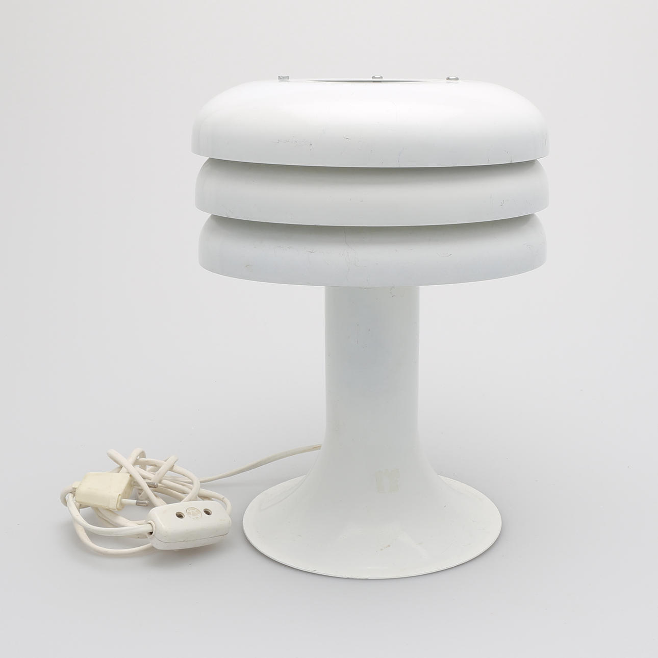 BORDSLAMPA, Hans-Agne Jakobsson, Markaryd, 1900-talets andra hälft.