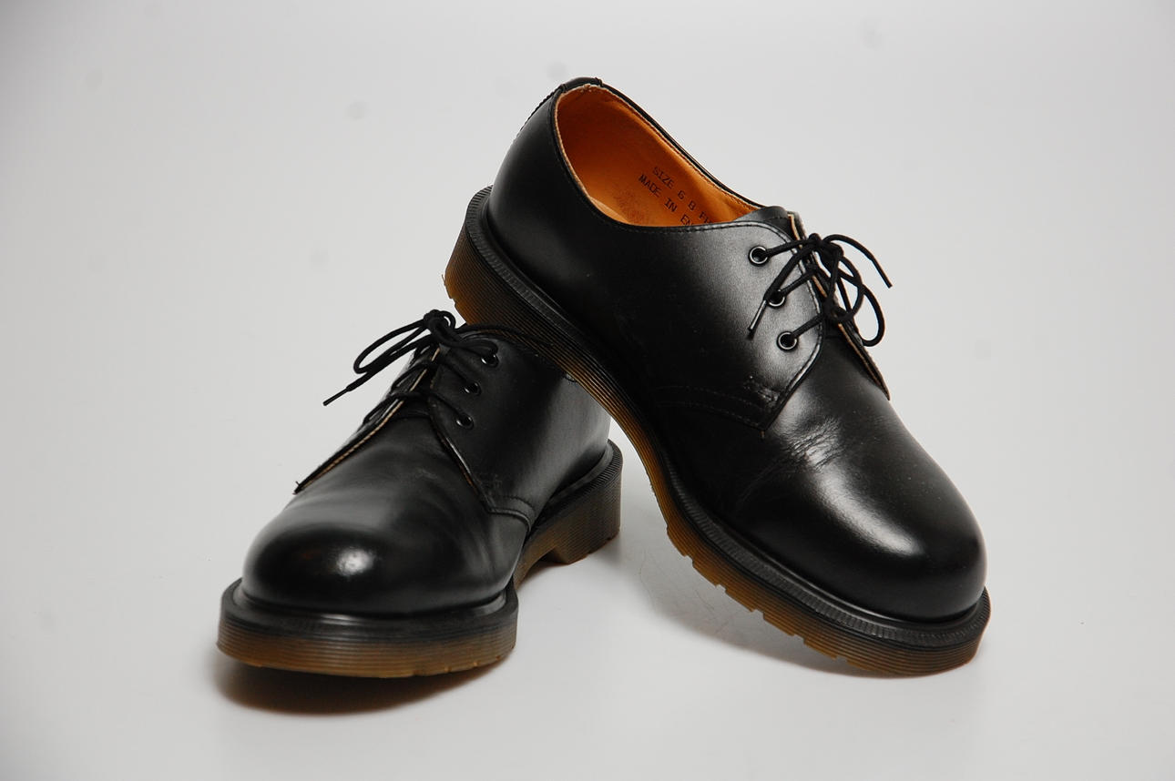 SKO, skinn, Dr Martens.