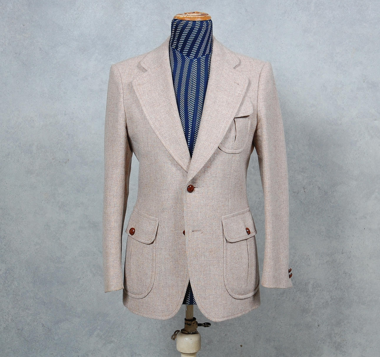 BLAZER, Tweed, Van Gils.