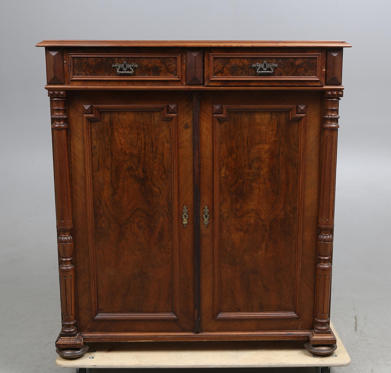 SKÄNK, nyrenässans, omkring 1900.