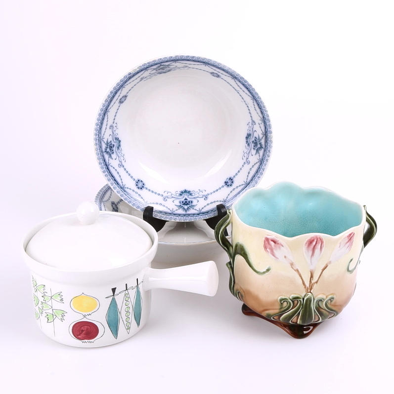 KERAMIK 4 delar, "Picknick" Marianne Westman, Rörstrand, "Caesar" Gustavsberg, Ytterfoder jugend, Rörstrand.