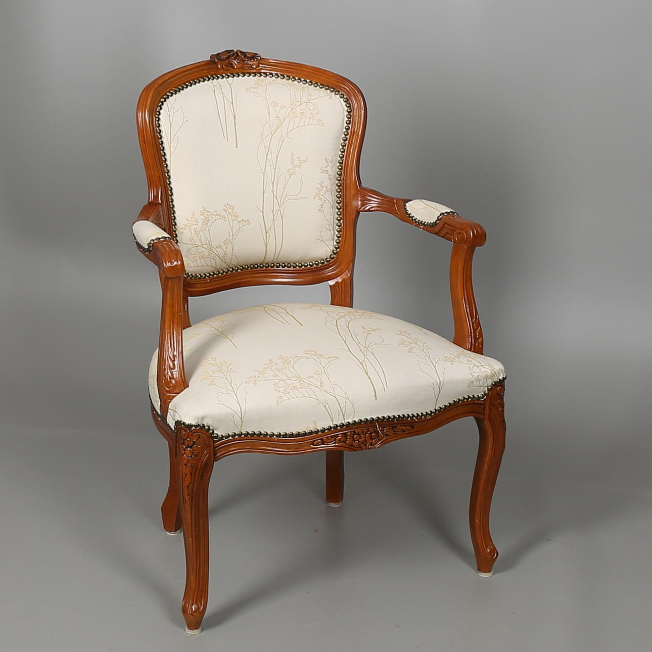 SILLÓN de estilo rococó, siglo XX.