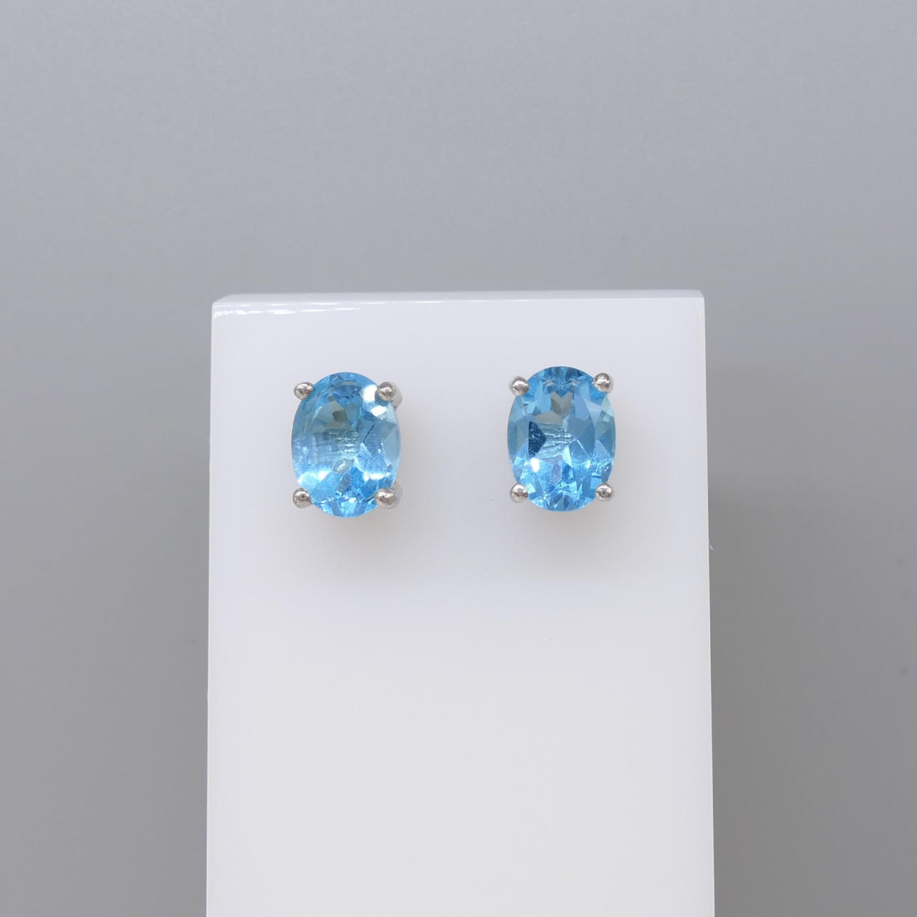 BLAUTOPAS-Ohrstecker.