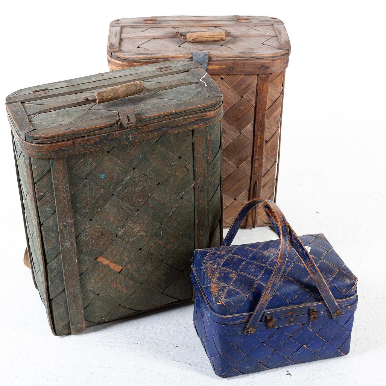 BÄRKONT, 2 st, näver, tidigt 1900 - tal.