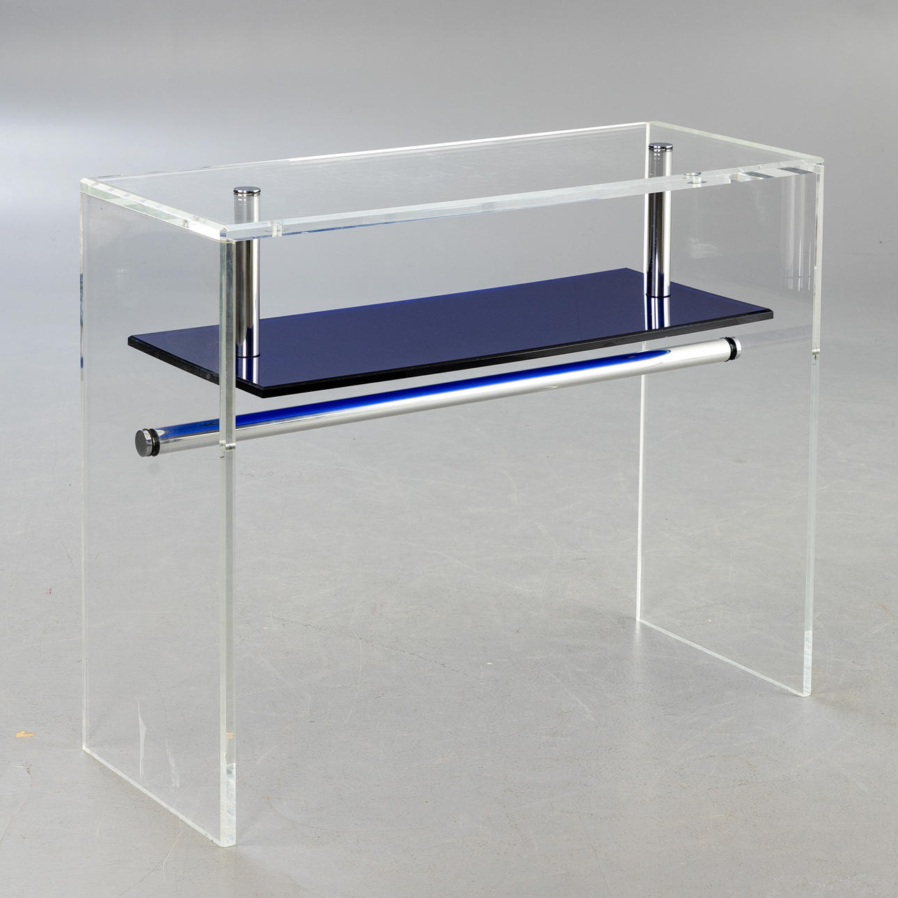 Acrylglas Konsolentisch.