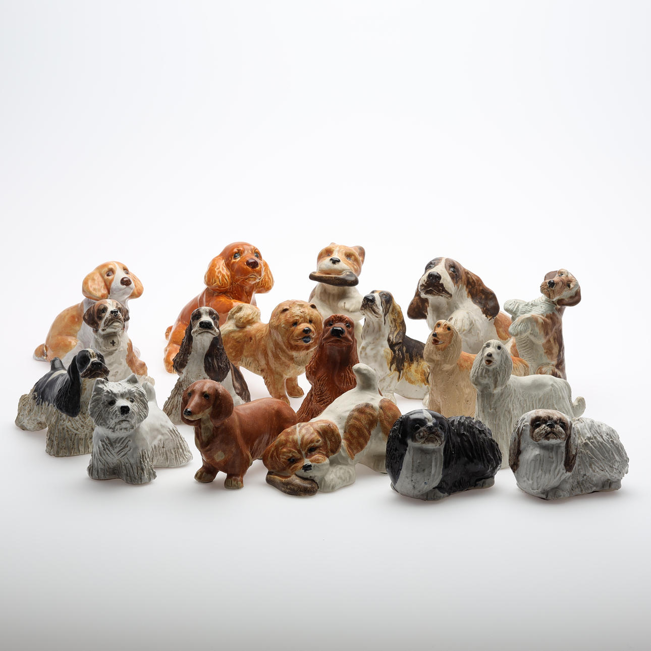 FIGURER, 18 "hunde" JIE, Gantofta.