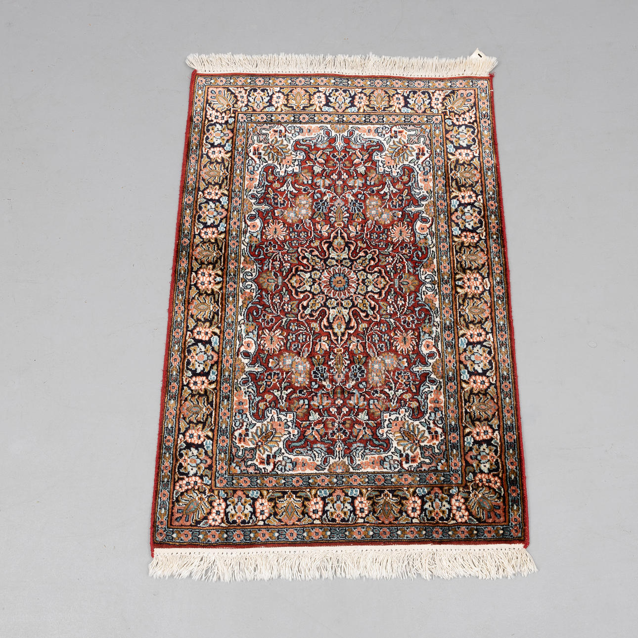 ALFOMBRA, Cachemira, seda, 93x60 cm aprox.