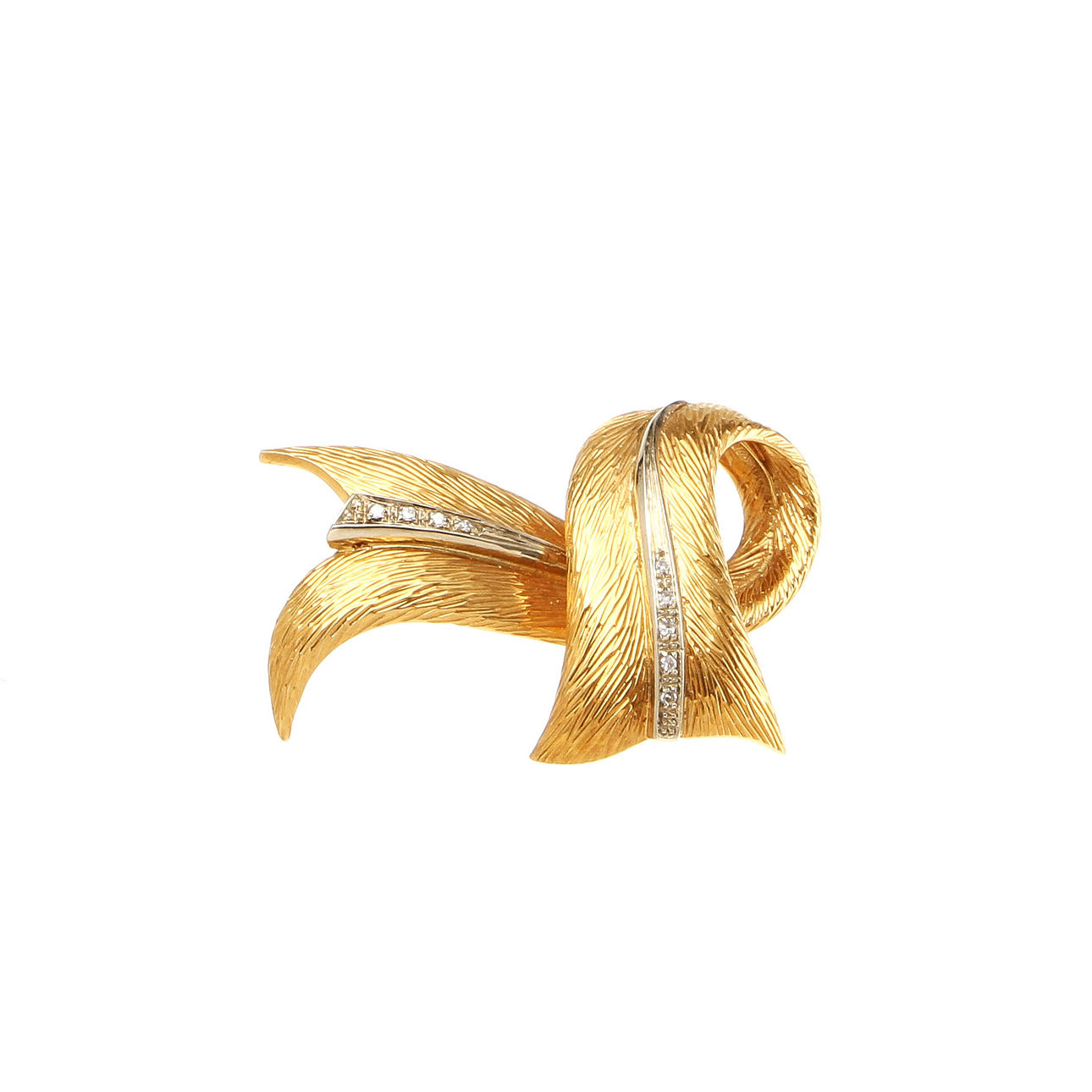 BROSCH, 18K rödguld med diamanter, totalt ca 0,09 ct. Vikt 12,0 g.