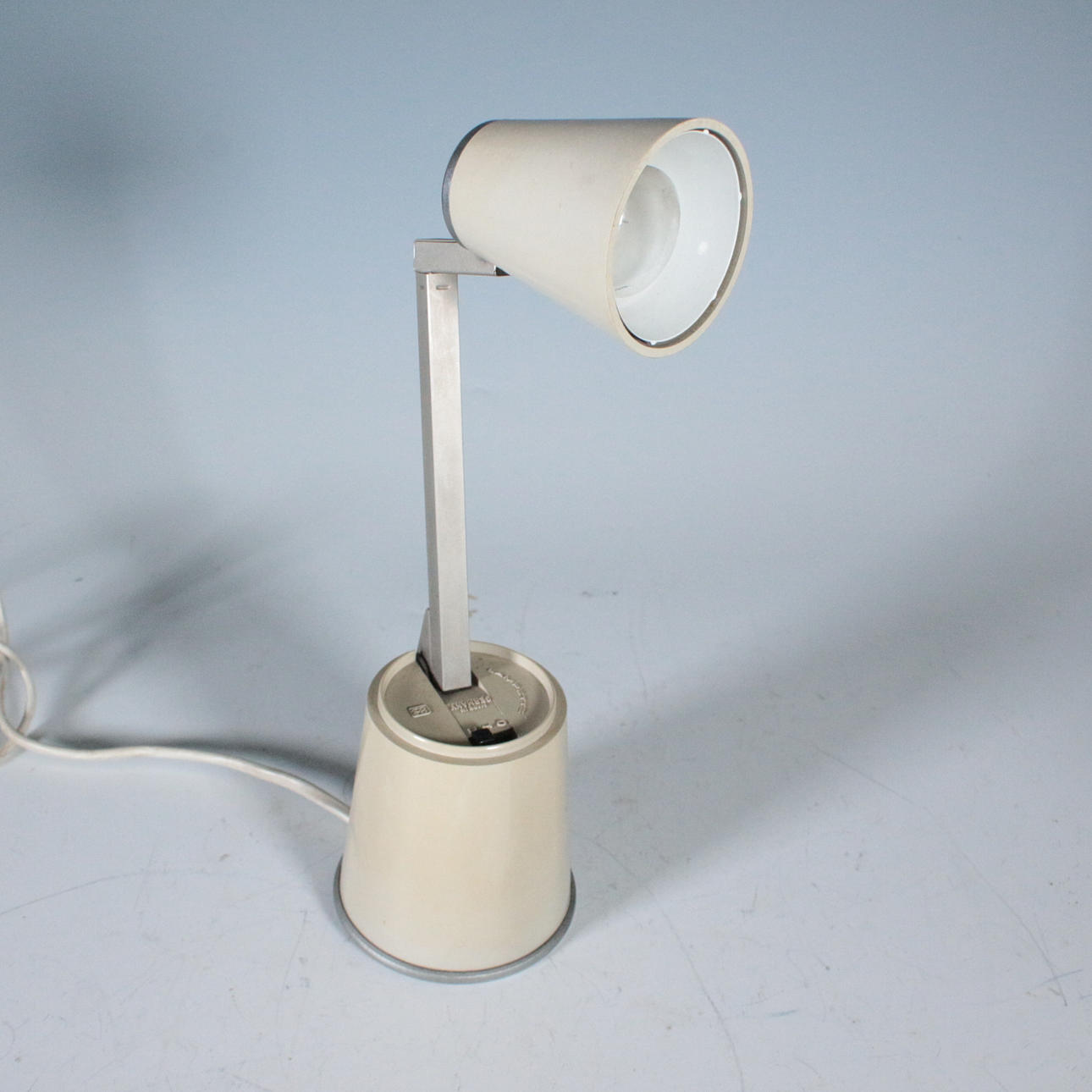 LAMPETTE EICHHOFF WERKE. Teleskop Tischlampe der 1970er.