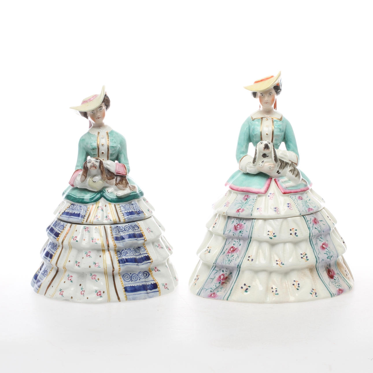 BURKAR, 2 st, keramik, möjligen Staffordshire England.