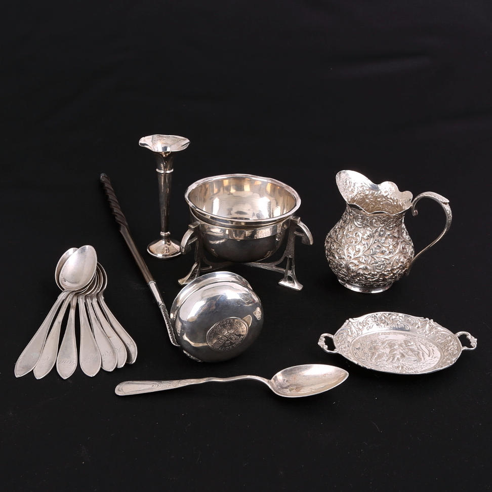 SILVERFÖREMÅL, 13 st, vikt 405 gram.