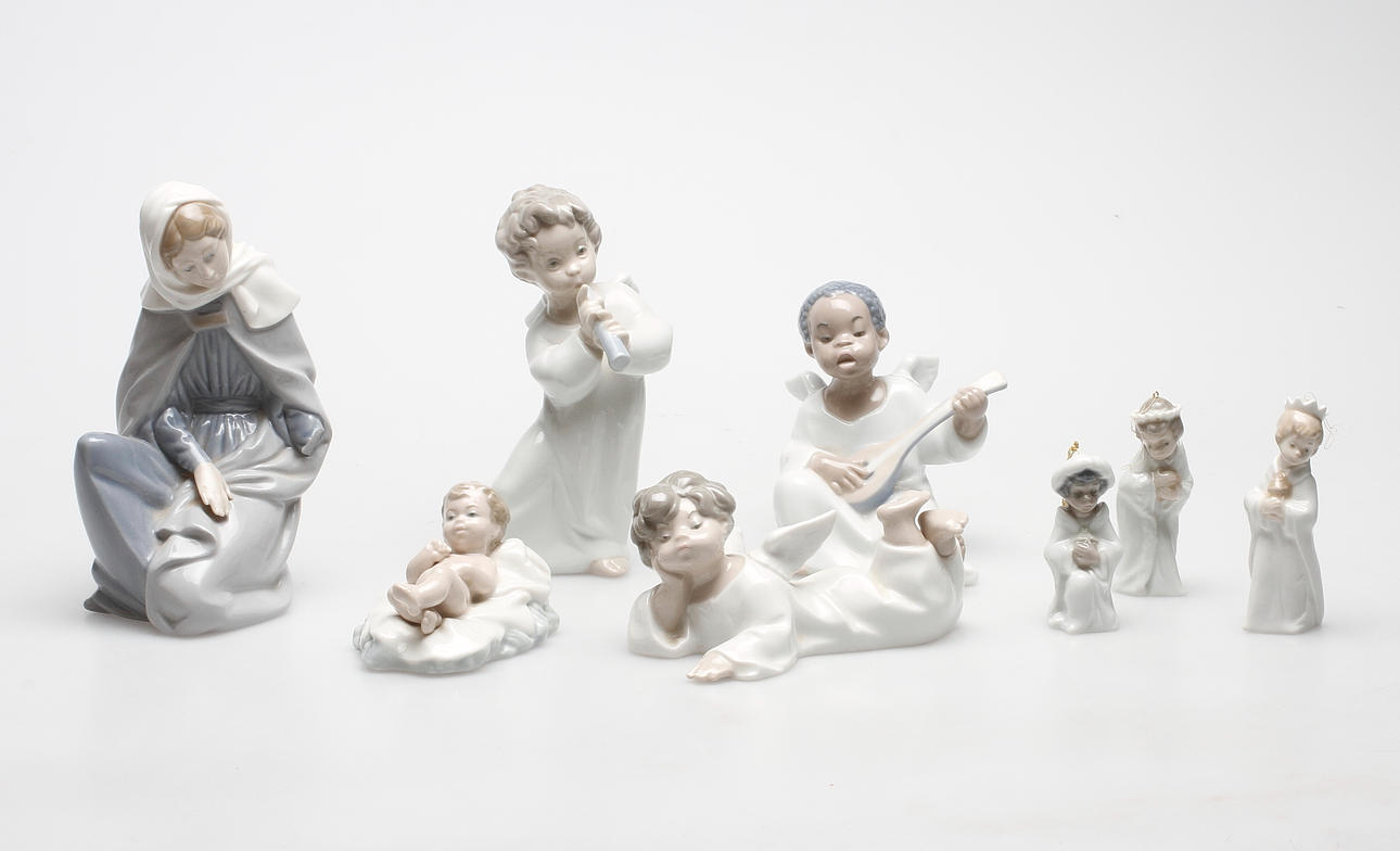 FIGURINER, 8 st, porslin, Lladro och Nao.