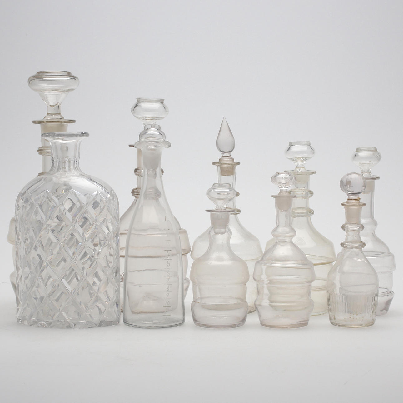 DIVERSE KARAFFER, 10 st, 18/1900-tal.