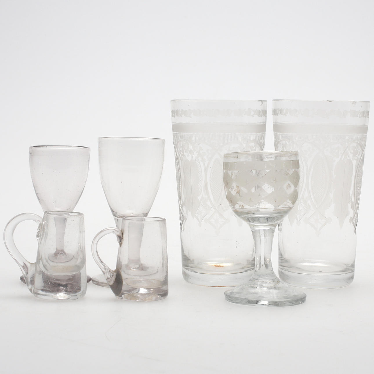 DIVERSE DRICKSGLAS, 7 st, 17/1800-tal.