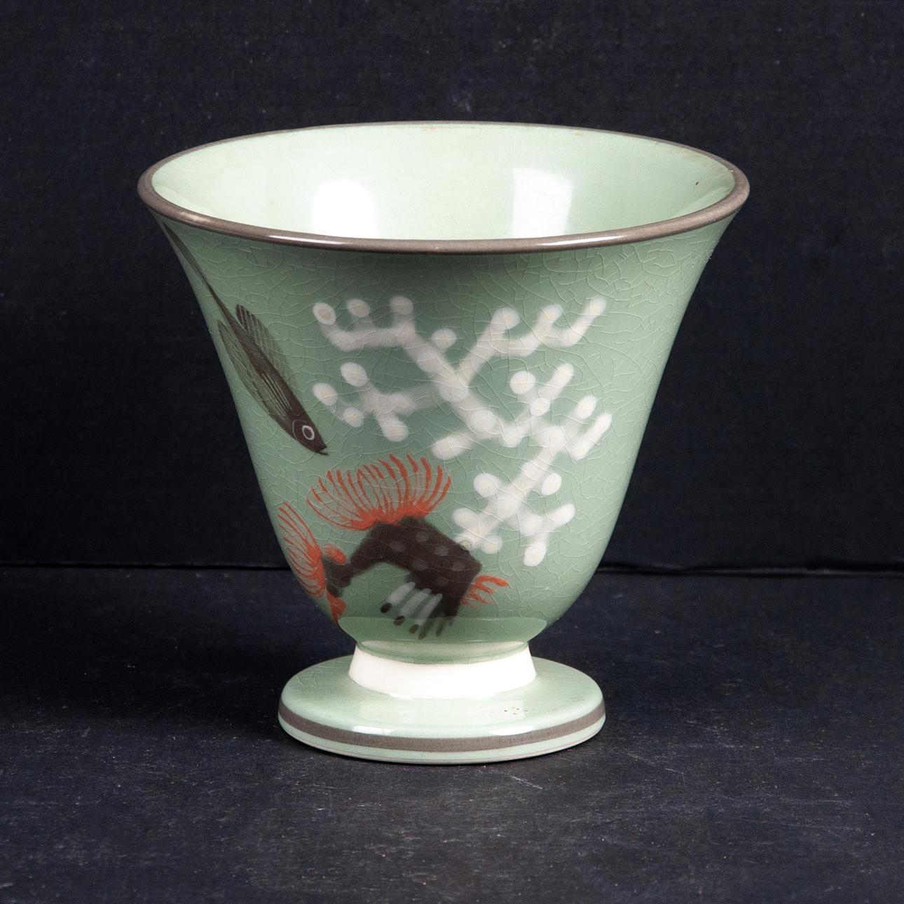 ALUMINIUM. Vase 1913/1543.