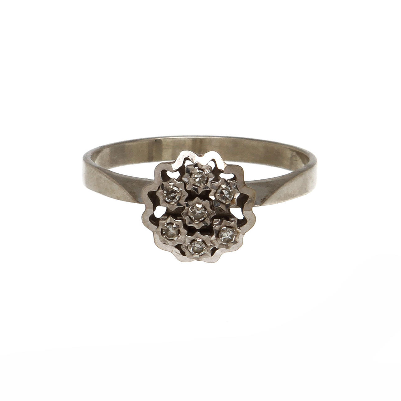 RING, 18K vitguld med diamanter, totalt ca 0,07 ct. Vikt 2,8 g.
