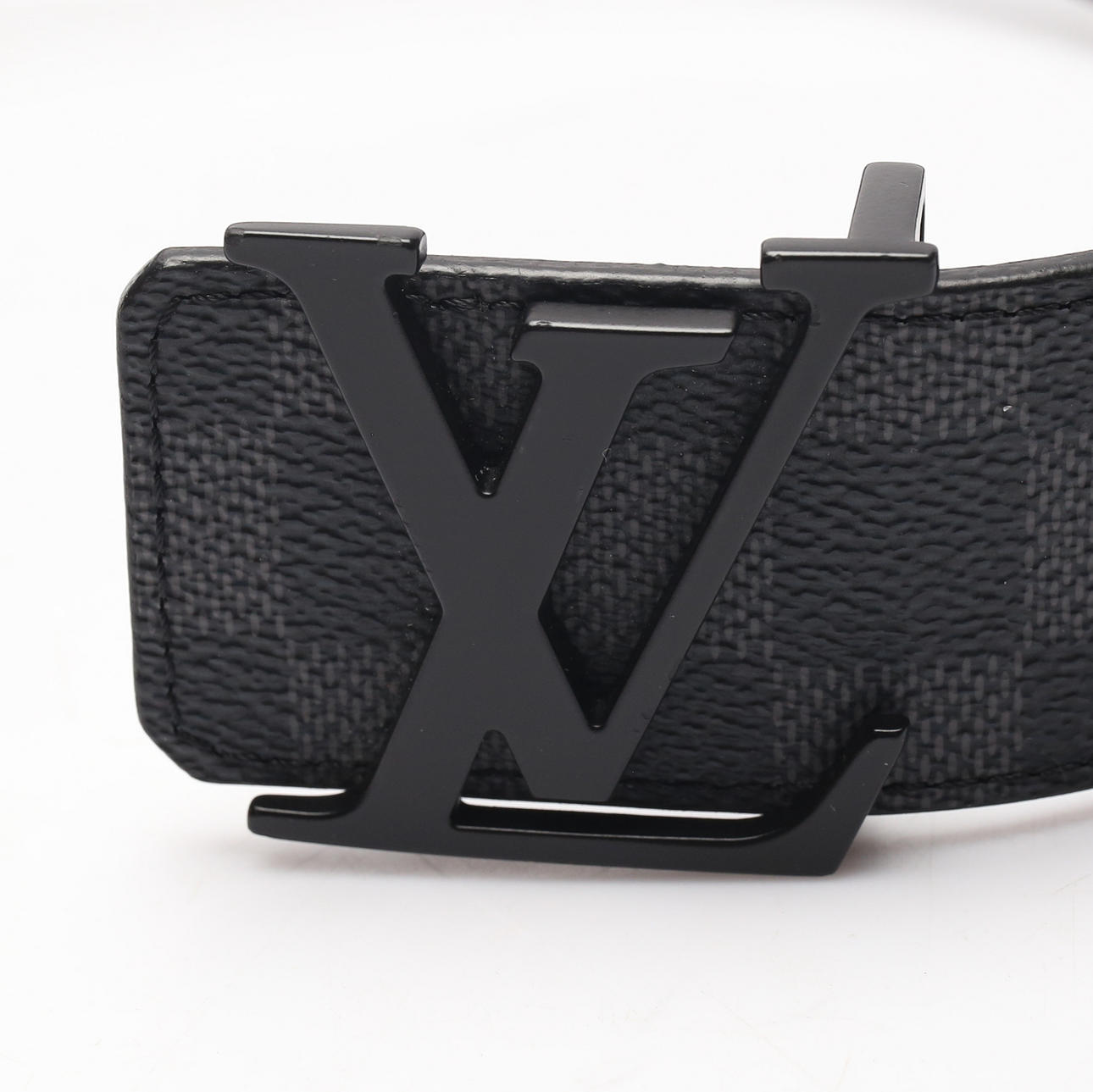 LOUIS VUITTON. Gürtel, Damier Graphite.