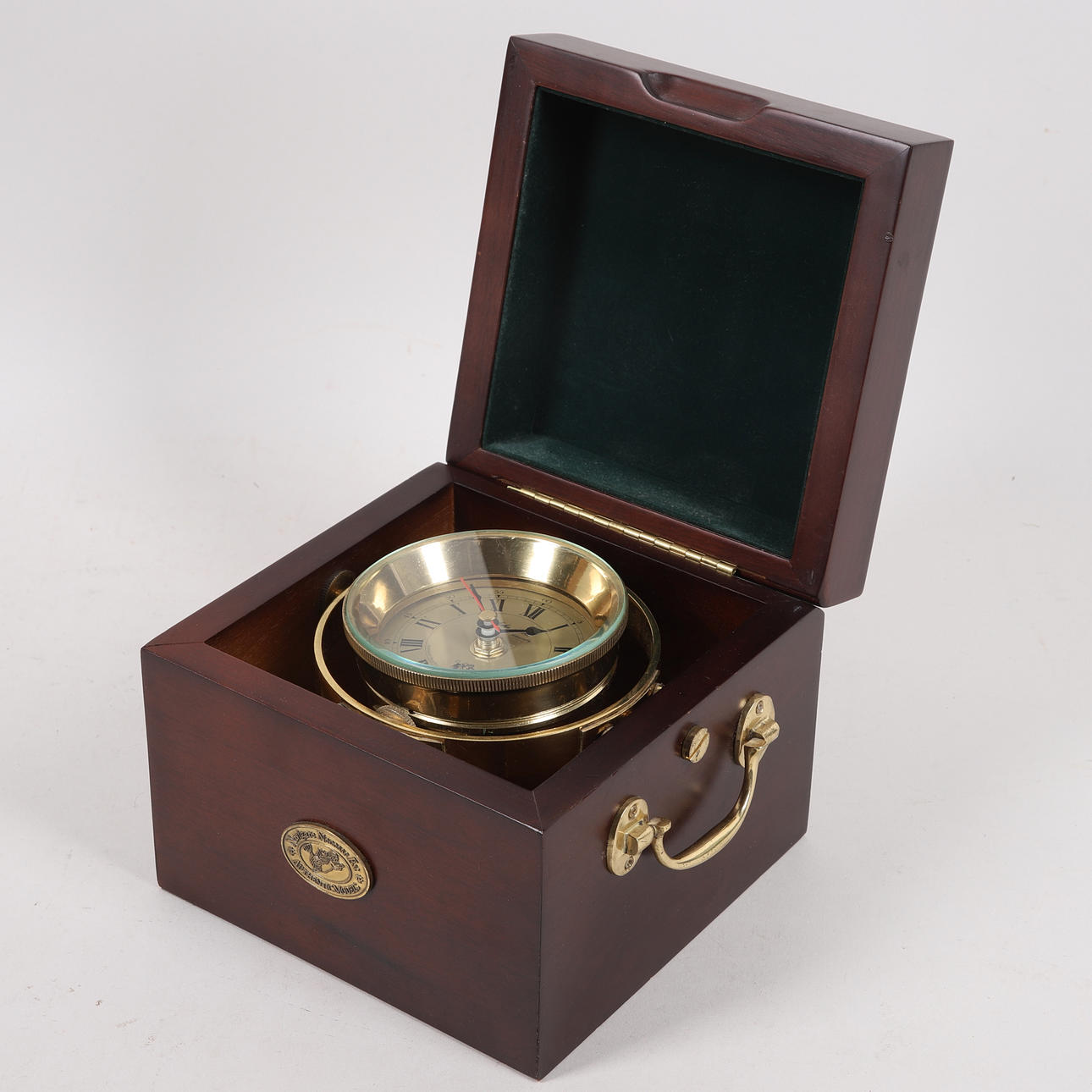 SKEPPSUR, Navigare Necesse est. authentic models, Quartz.